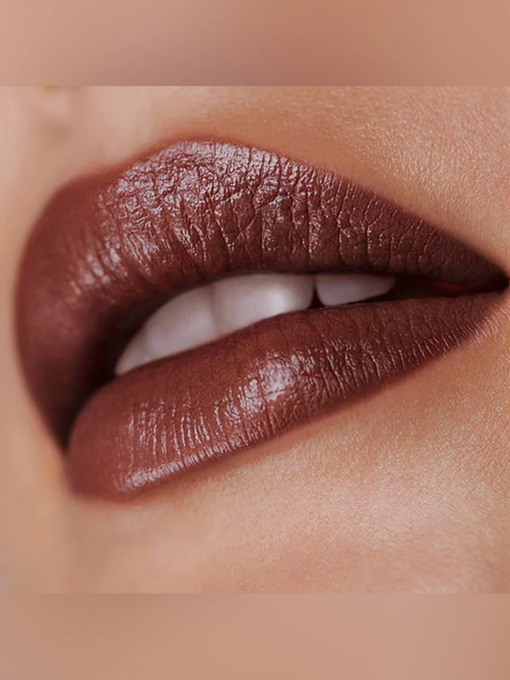 Victoria Beckham luxurious lipstick